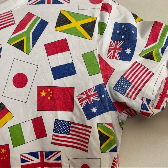 Forever 21 Flag Graphic Top Patterned M - Picture 2 of 5